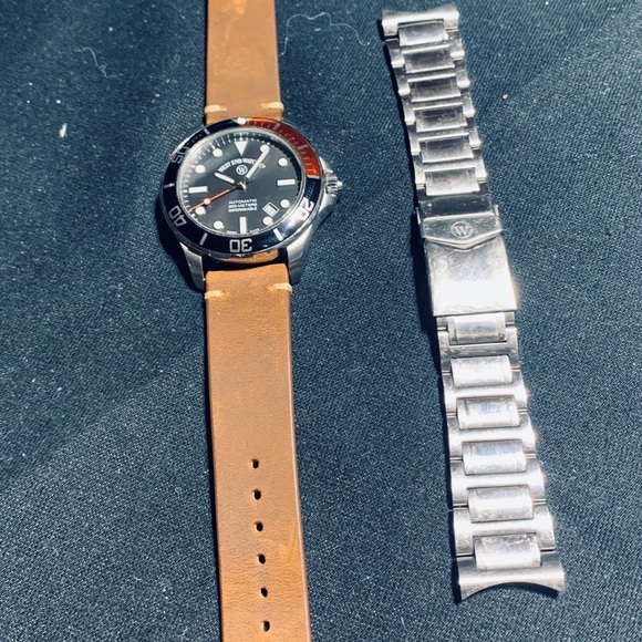 West End Watch Impermeable Swiss Diver Sapphire - Picture 2 of 16